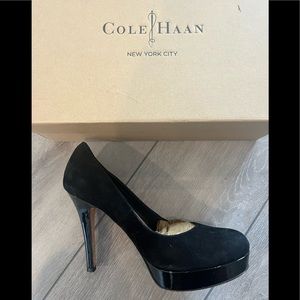𝅺cole Haan black suede mariela air pump heels size 9